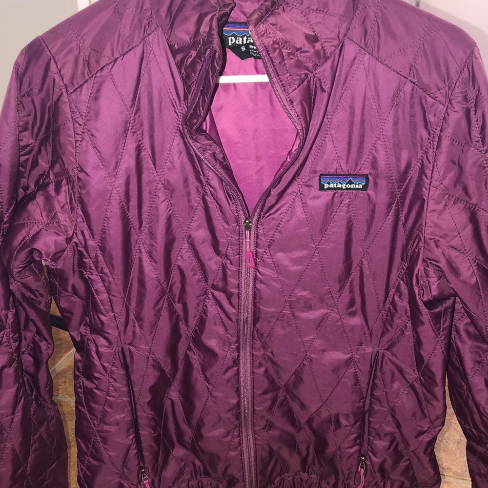 Patagonia w small light jacket
